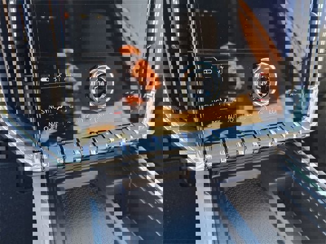 New 2026 GMC Acadia Elevation image 21