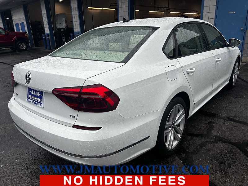 Used 2019 Volkswagen Passat 2.0T Wolfsburg w/ Wheels & Sunroof Package FWD image 3