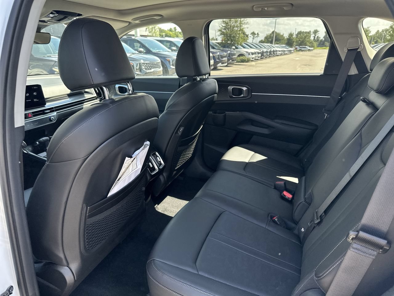New 2026 Kia Sorento S w/ S Panoramic Sunroof Package AWD/4WD image 15