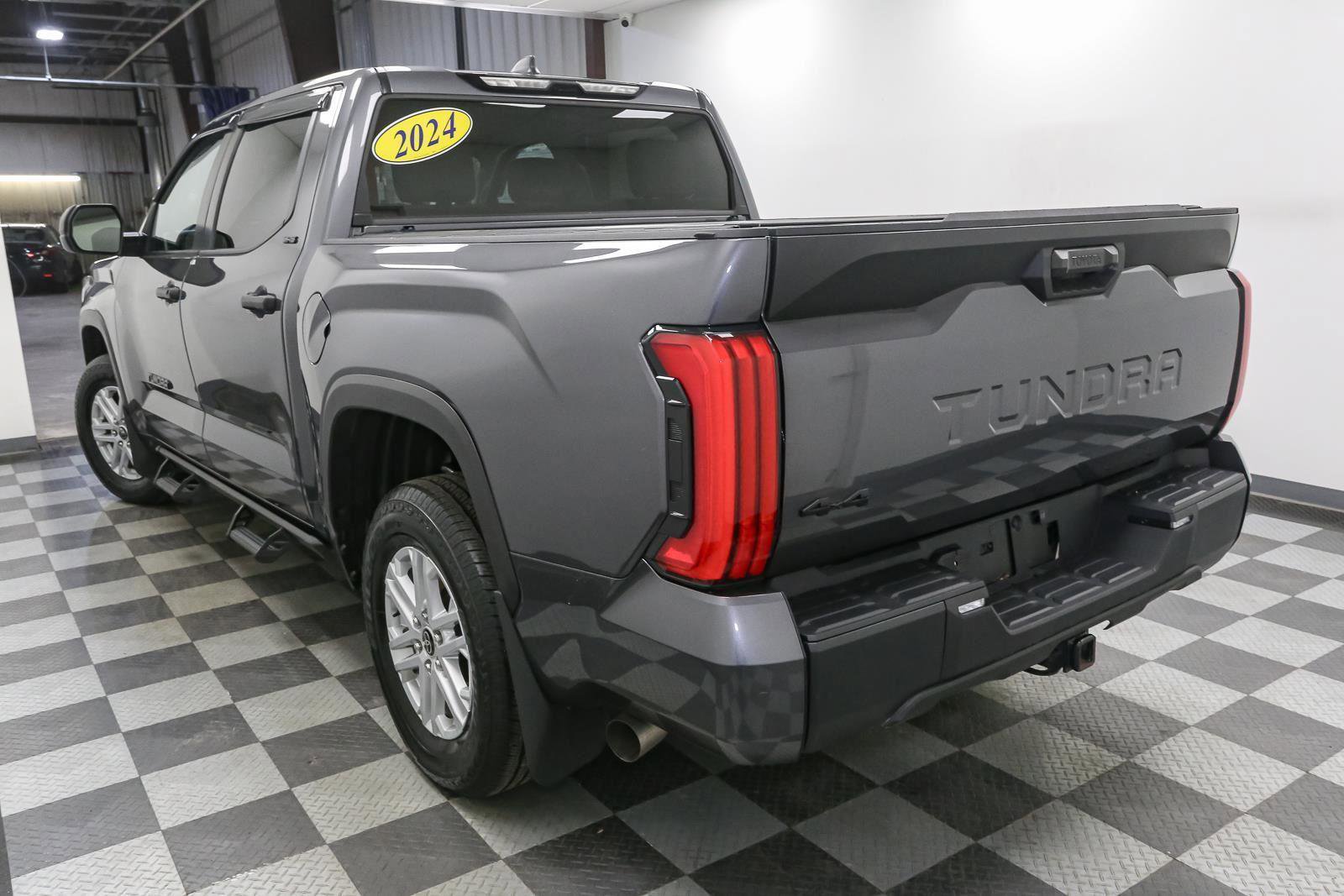 Used 2024 Toyota Tundra SR5 image 10