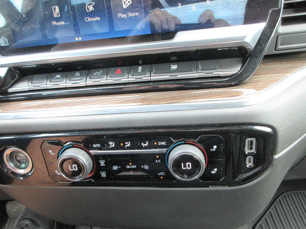 Certified 2023 Chevrolet Silverado 1500 LT AWD/4WD image 29