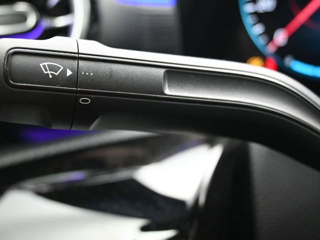 Used 2023 Mercedes-Benz CLA 250 4MATIC image 31