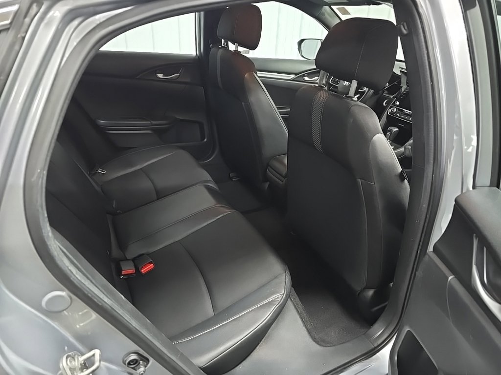 Used 2019 Honda Civic Sport image 17