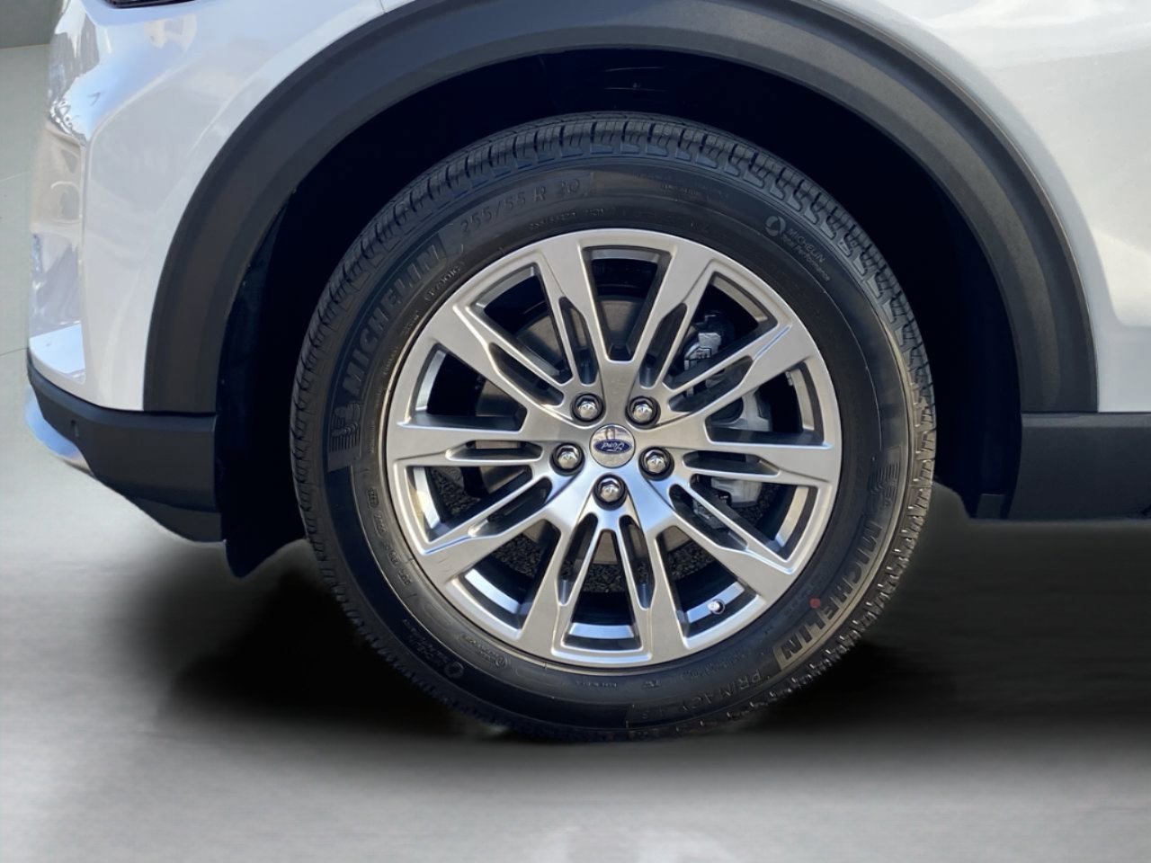 New 2026 Ford Explorer Platinum RWD image 37