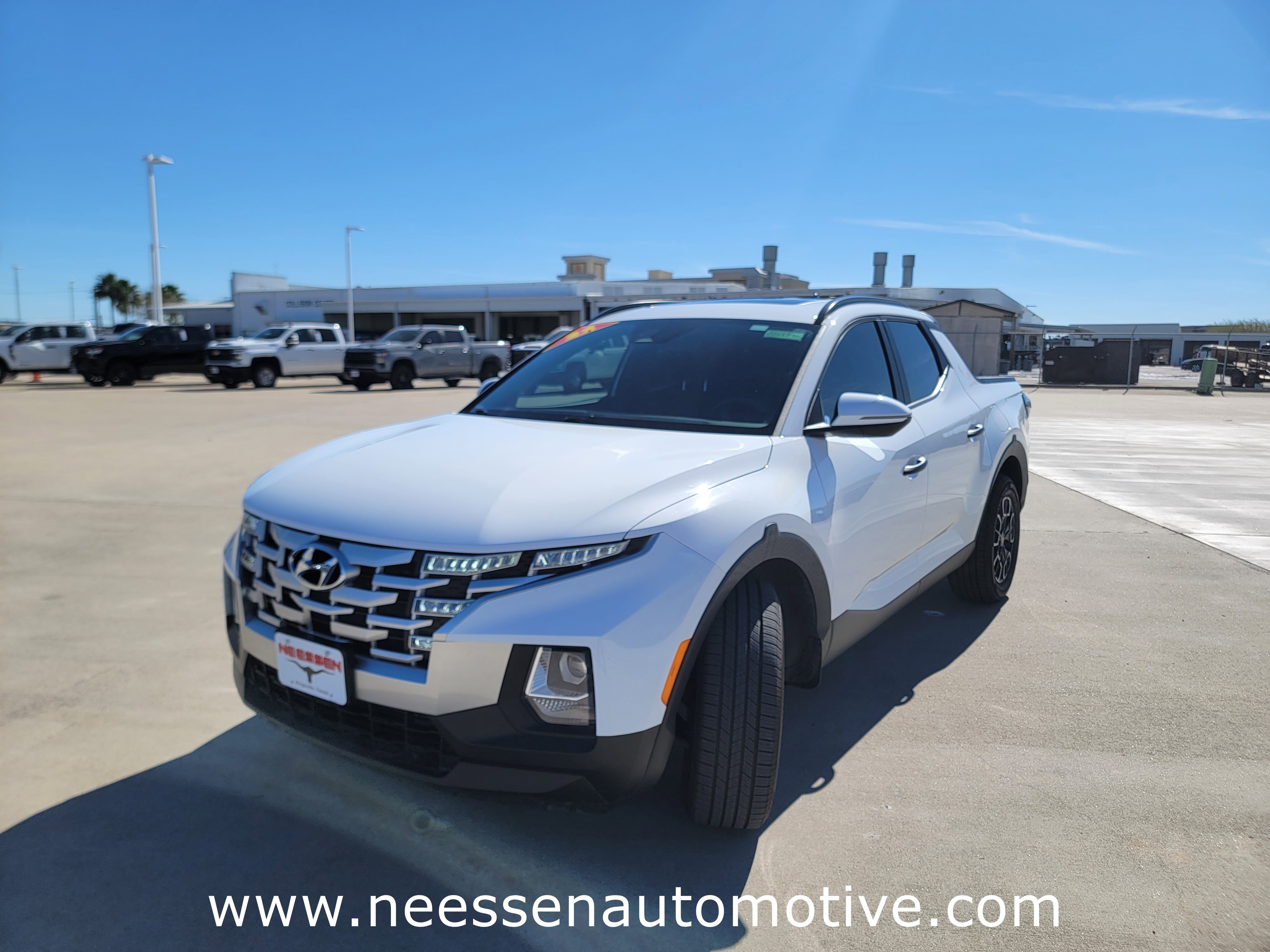 Used 2022 Hyundai Santa Cruz SEL w/ Activity Package image 3