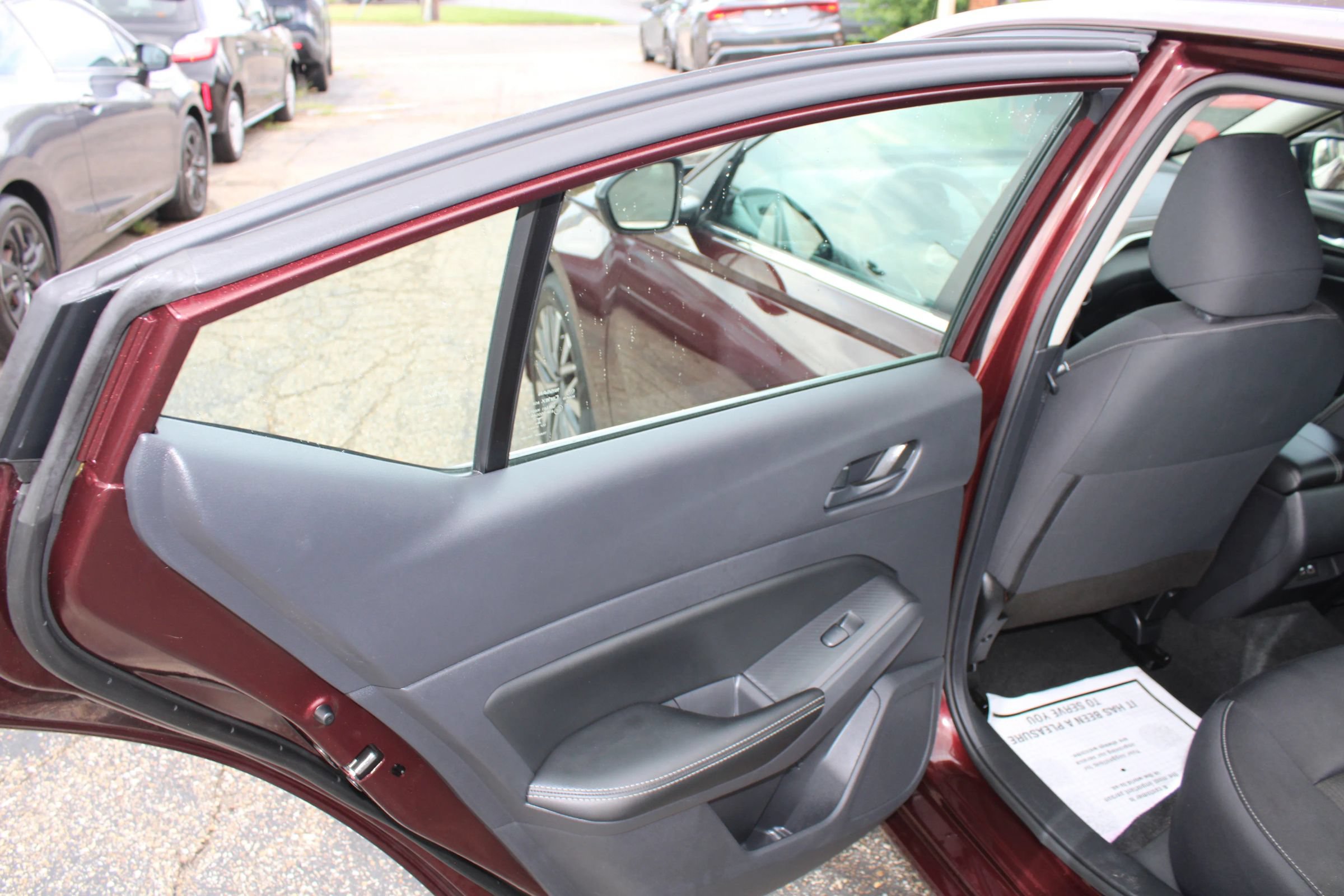 Used 2024 Nissan Altima 2.5 SV FWD image 19