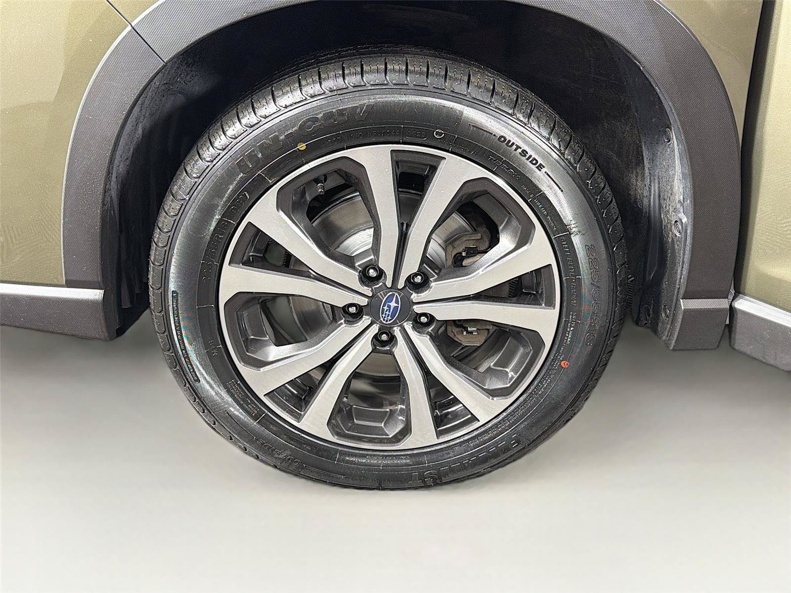Used 2023 Subaru Forester Limited AWD/4WD image 34