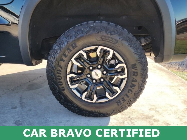 Used 2024 Chevrolet Silverado 1500 ZR2 image 24