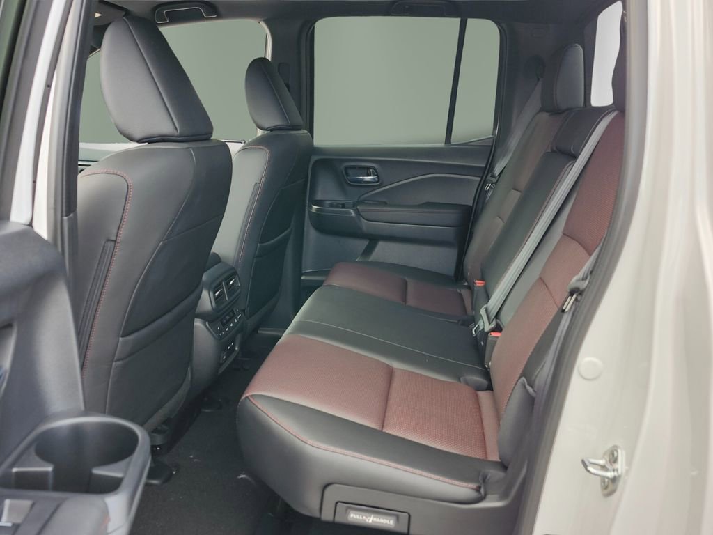 New 2026 Honda Ridgeline Black Edition image 7
