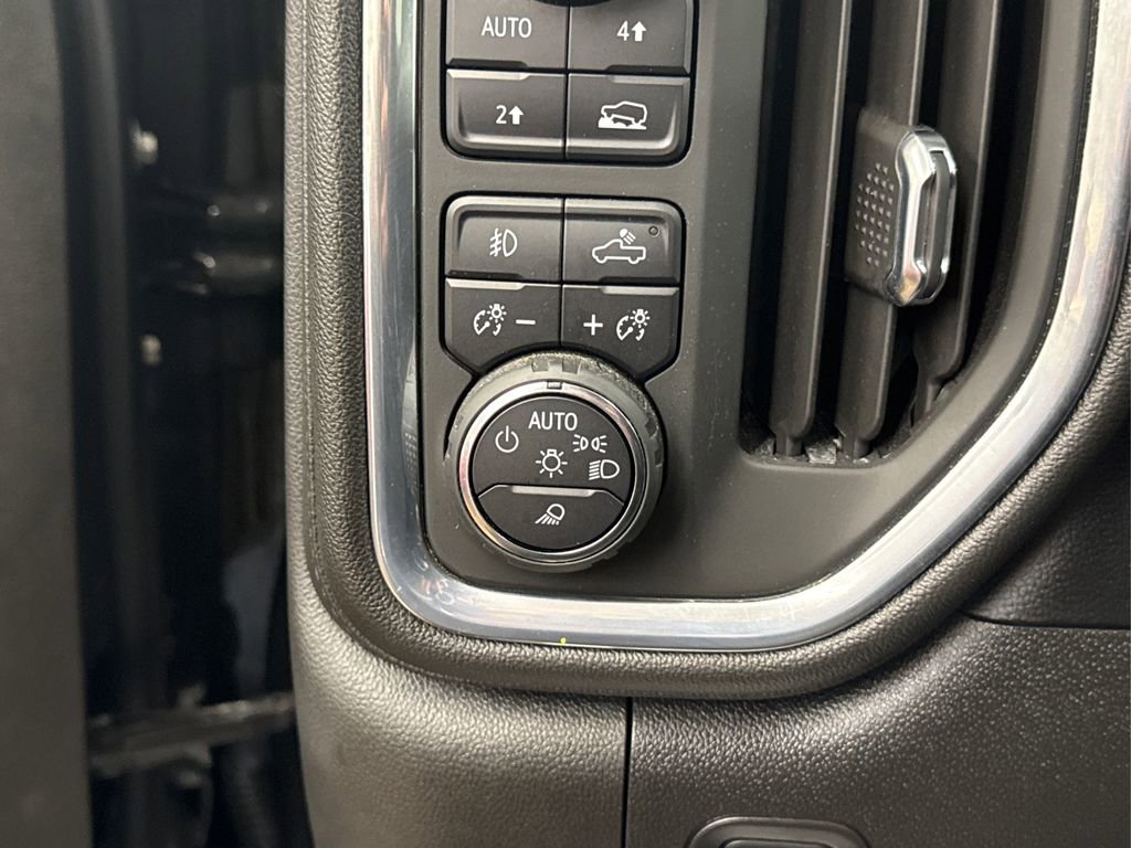 Used 2022 Chevrolet Silverado 1500 RST image 26