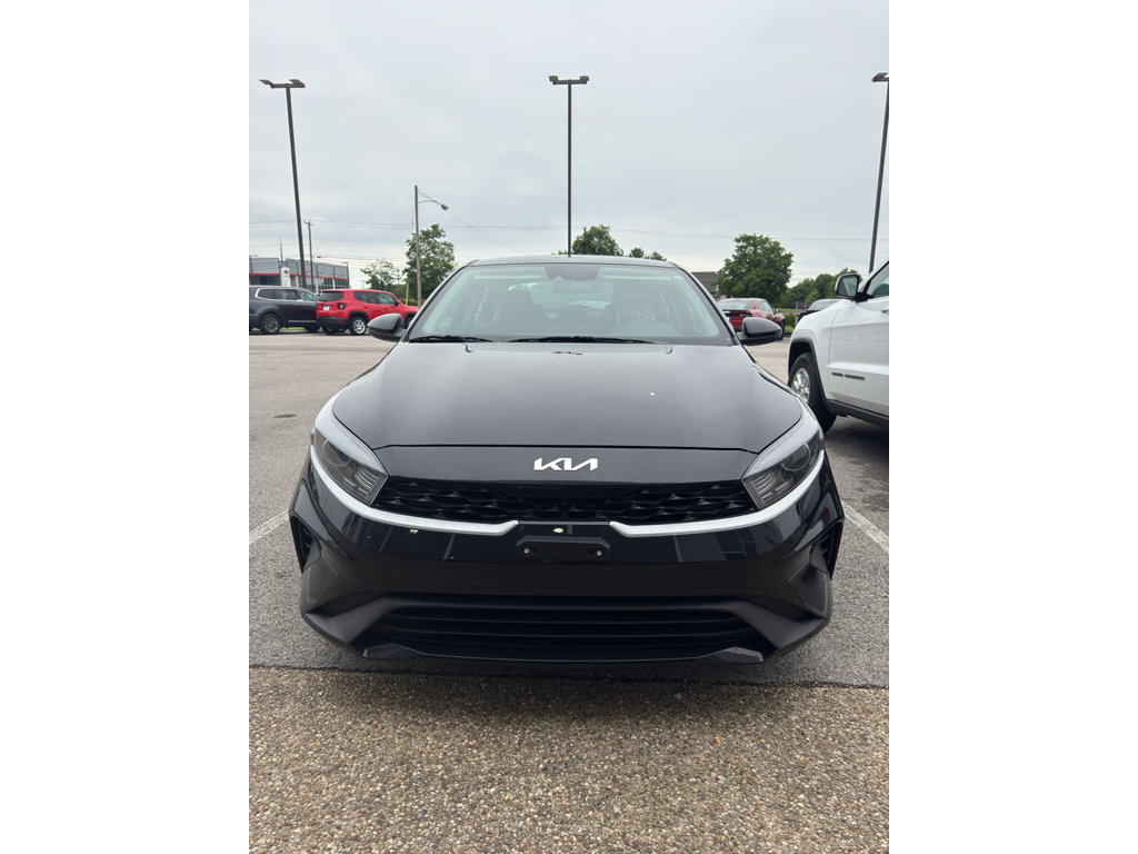 Used 2023 Kia Forte LXS FWD image 1