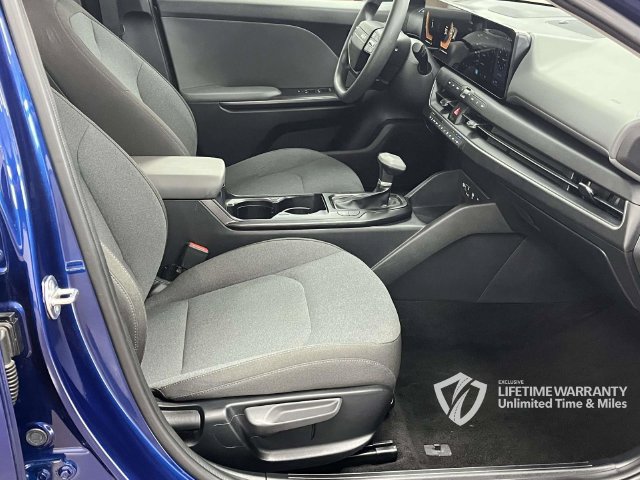 Used 2025 Kia K4 FWD image 25
