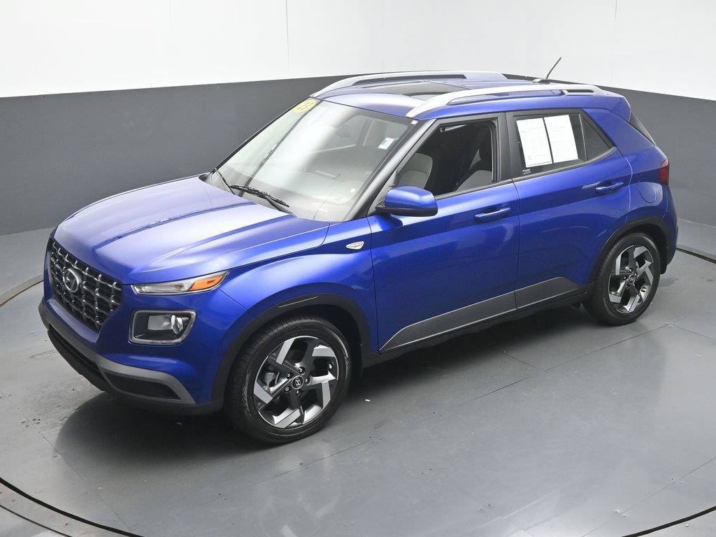 Used 2023 Hyundai Venue SEL FWD image 42