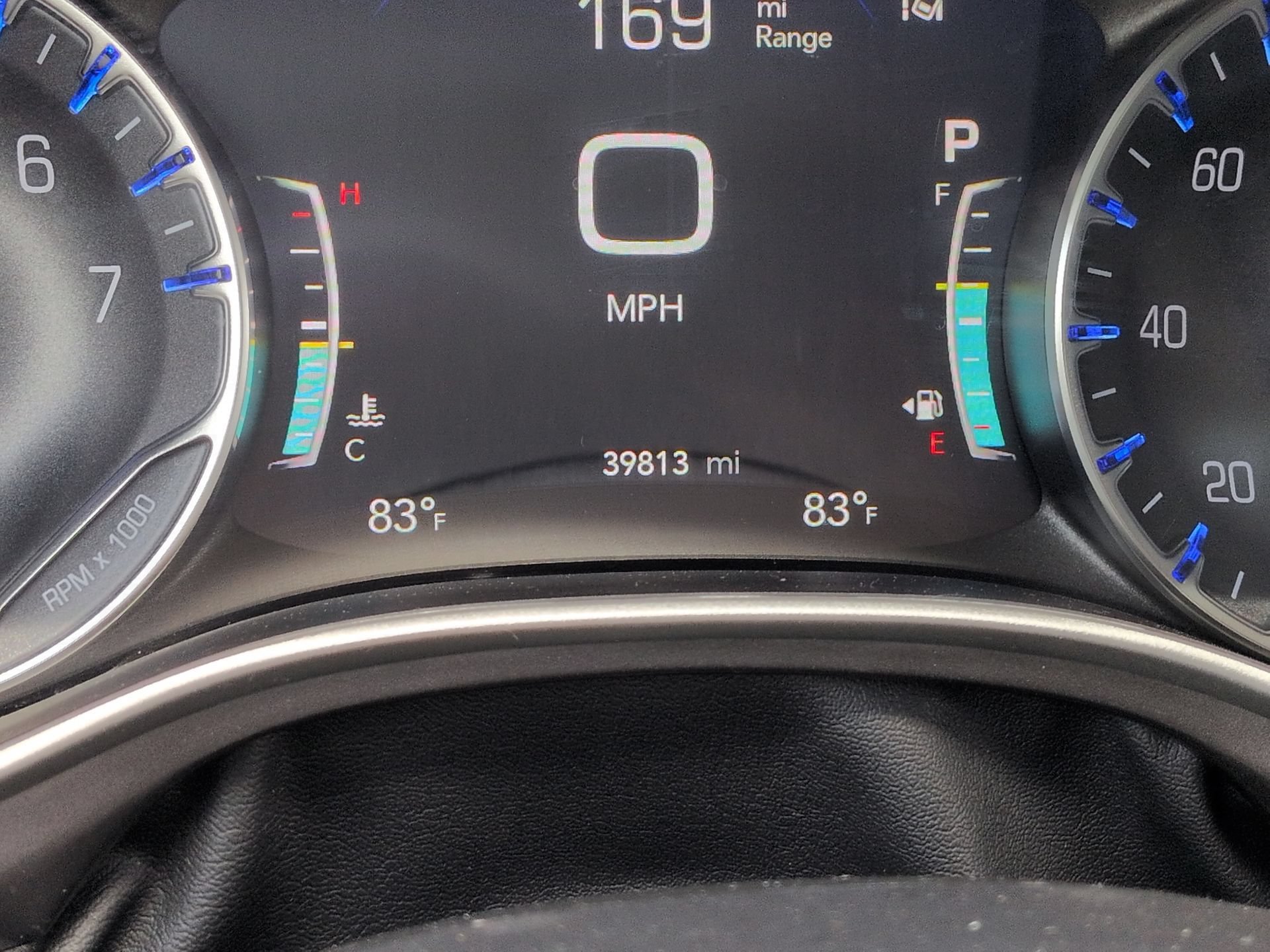 Used 2024 Chrysler Pacifica Touring-L FWD image 12