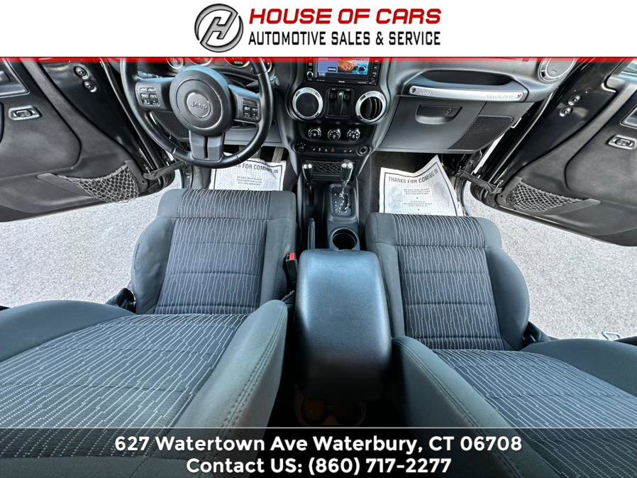 Used 2012 Jeep Wrangler Rubicon w/ Dual Top Group image 38