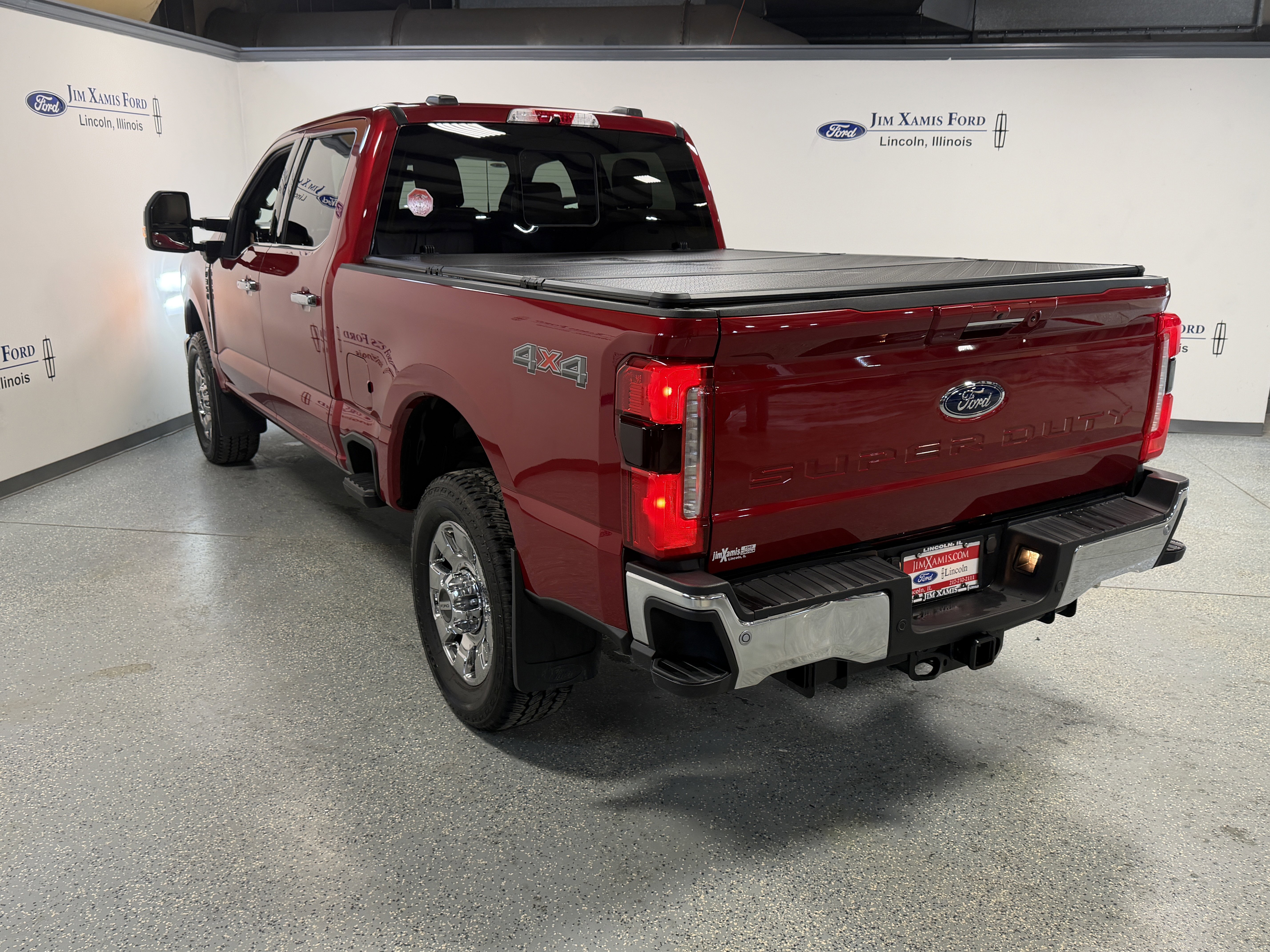 Used 2024 Ford F350 Lariat w/ Lariat Ultimate Package AWD/4WD image 35