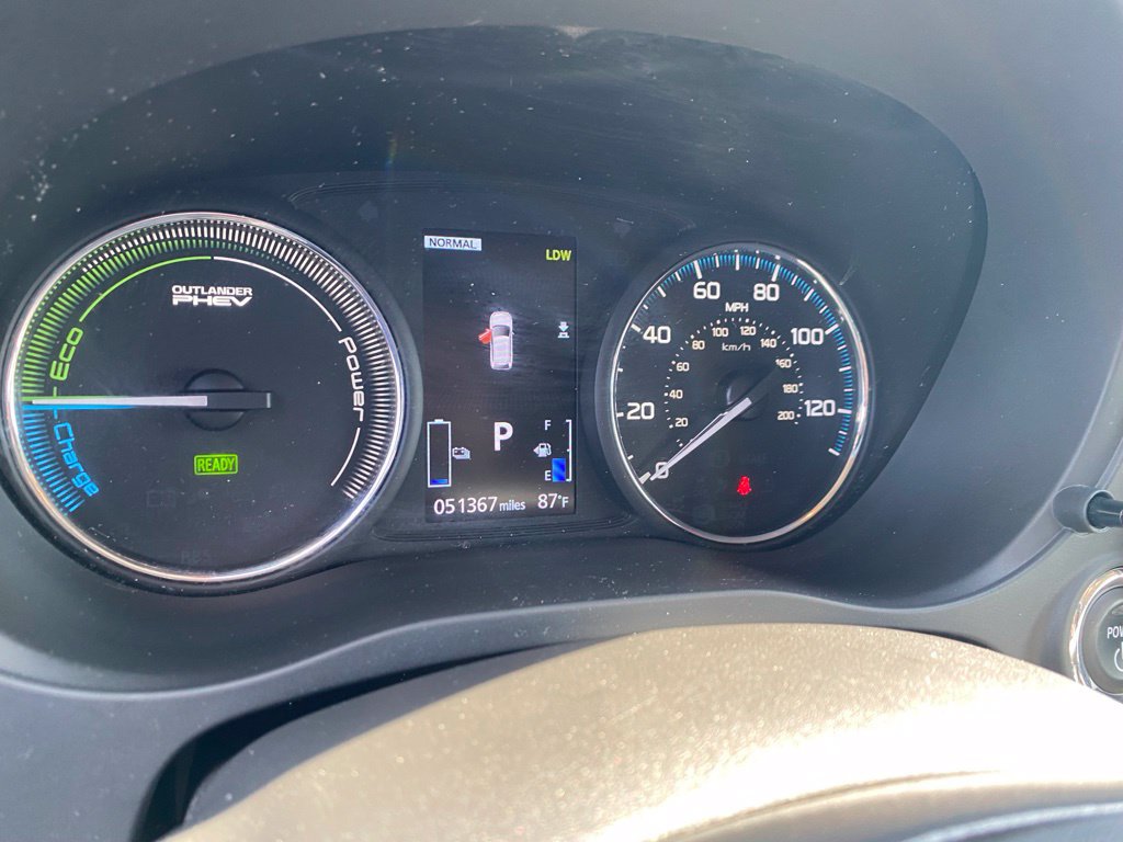 Used 2018 Mitsubishi Outlander GT AWD/4WD image 18
