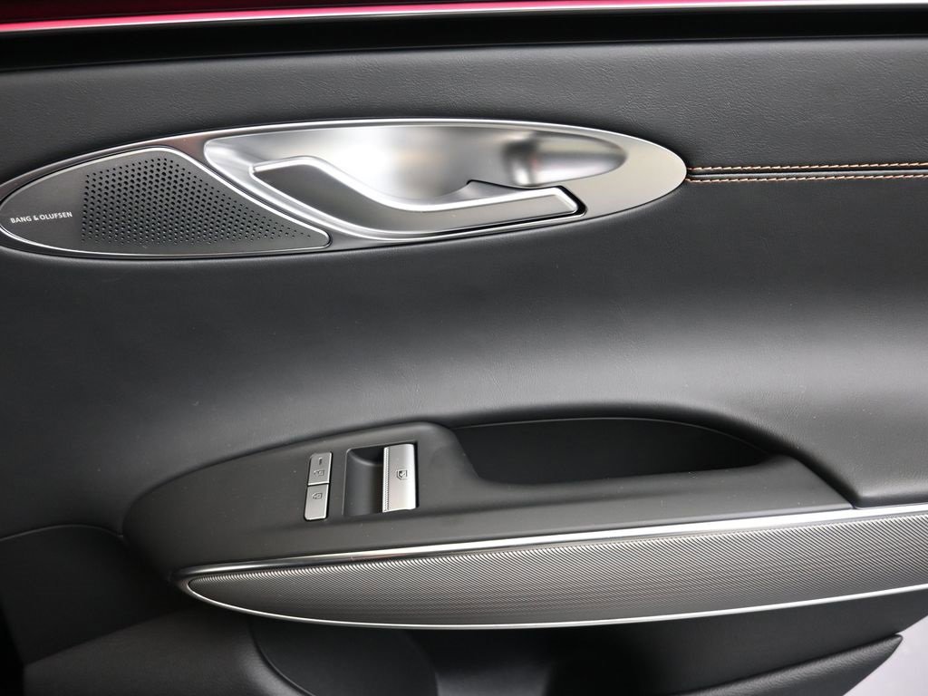 New 2026 Genesis GV70 3.5T Sport Advanced image 15