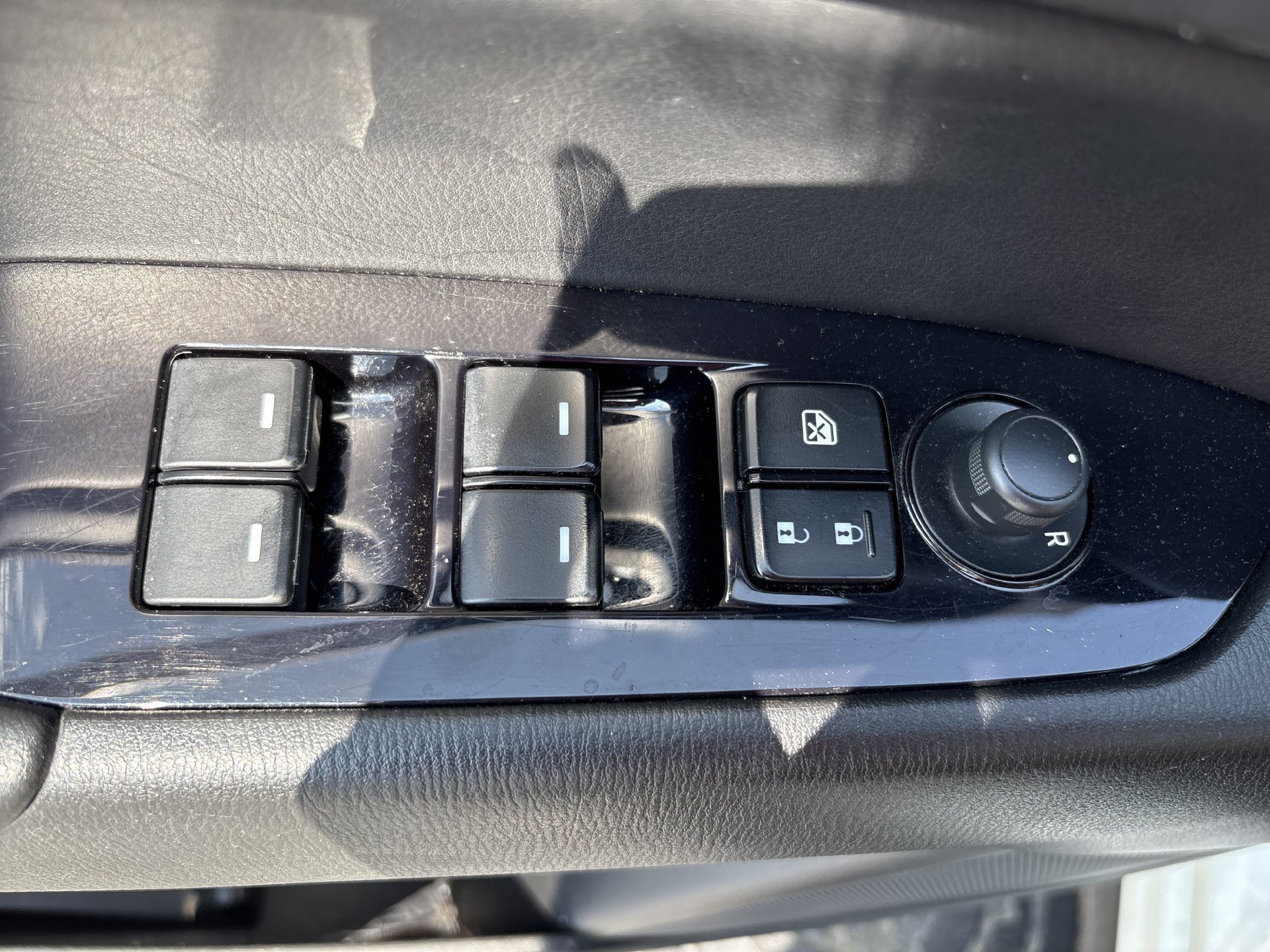 Used 2020 MAZDA CX-5 Touring FWD image 15