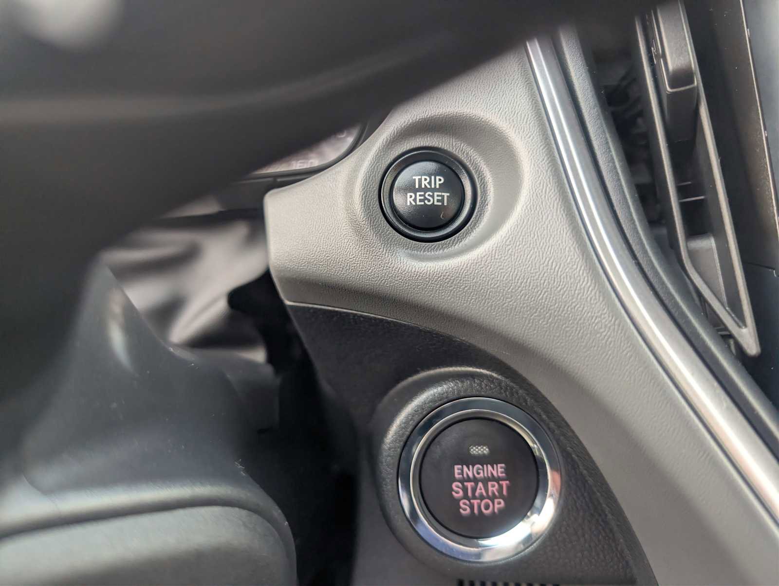 Certified 2025 Subaru Crosstrek 2.0i Premium image 15