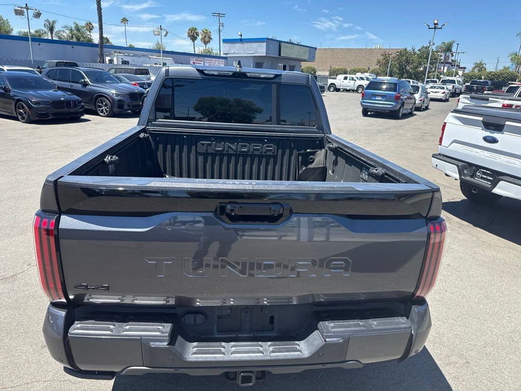Used 2024 Toyota Tundra Platinum AWD/4WD image 3