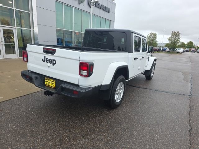 Certified 2023 Jeep Gladiator Sport image 5