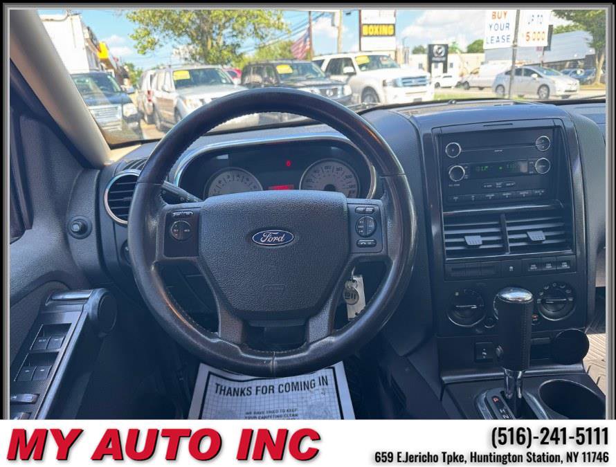 Used 2010 Ford Explorer Sport Trac XLT image 12