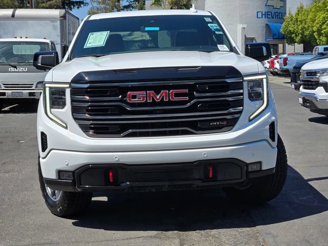 Used 2025 GMC Sierra 1500 AT4 AWD/4WD image 3