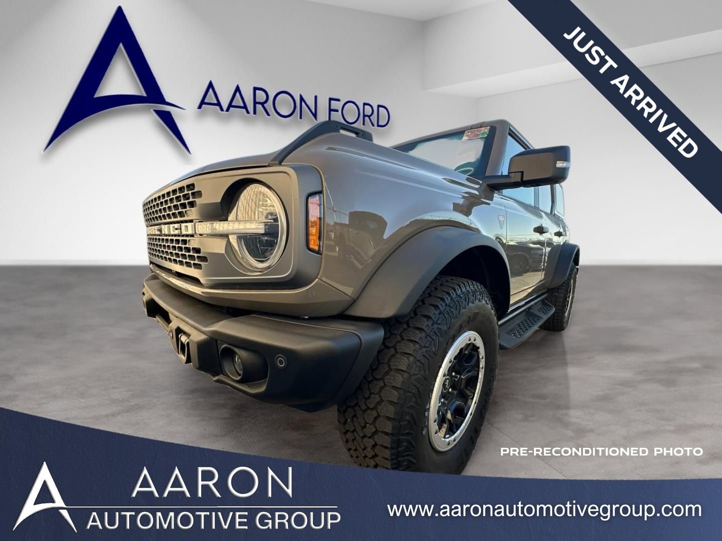 Used 2025 Ford Bronco Badlands AWD/4WD image 1