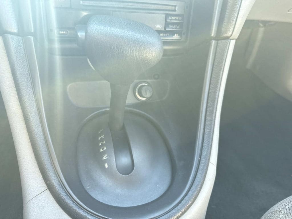Used 1999 Ford Mustang Convertible RWD image 19