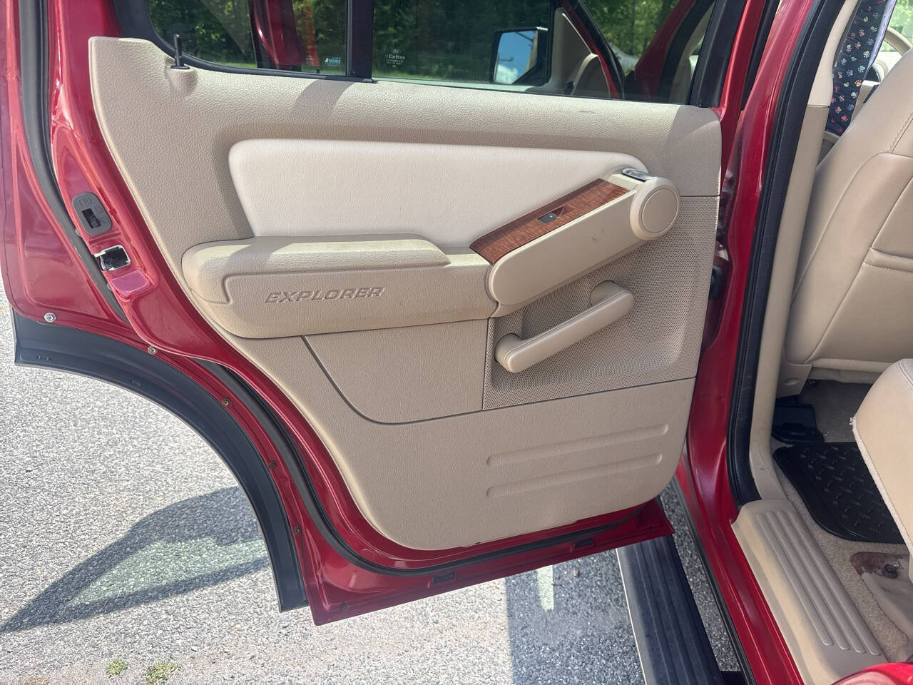 Used 2009 Ford Explorer Eddie Bauer AWD/4WD image 20