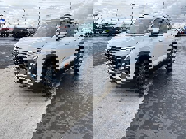 New 2026 Chevrolet Equinox ACTIV w/ Convenience Package III image 7