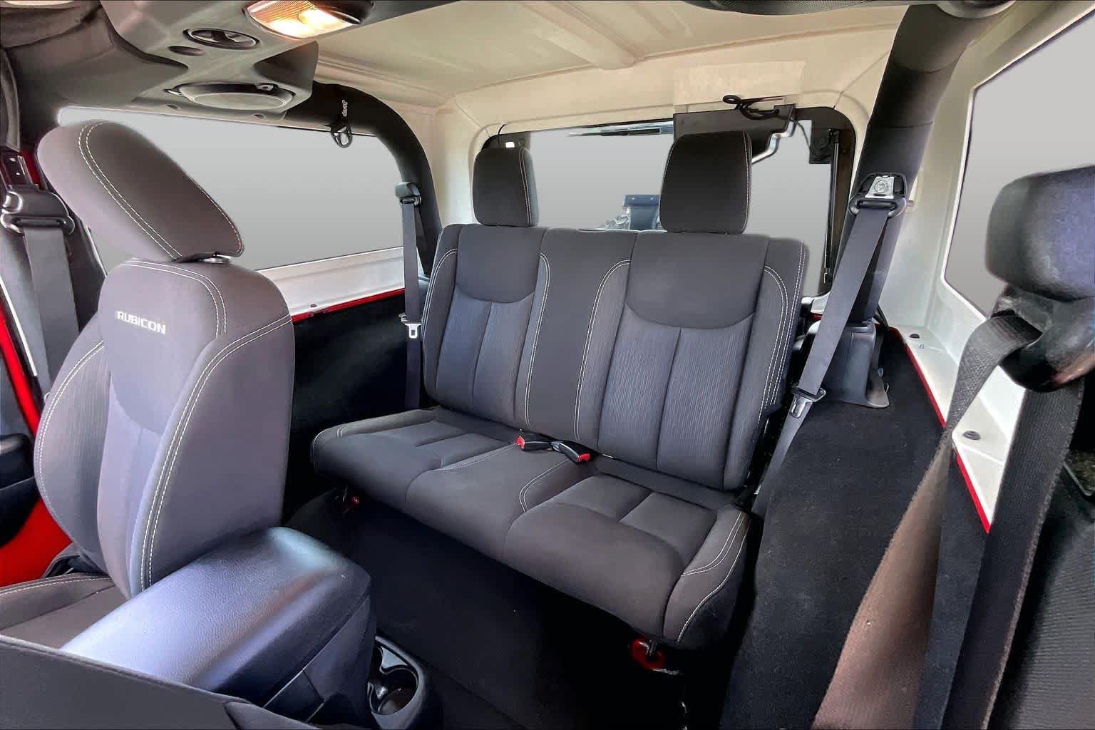 Used 2014 Jeep Wrangler Rubicon w/ Power Convenience Group AWD/4WD image 20