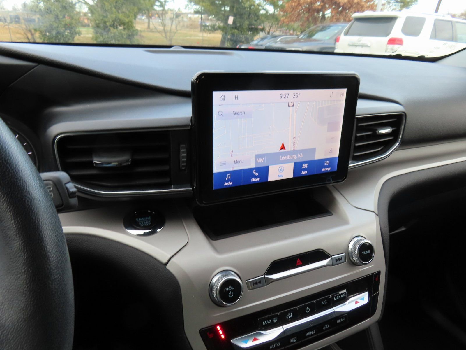 Used 2023 Ford Explorer XLT w/ Equipment Group 202A image 21