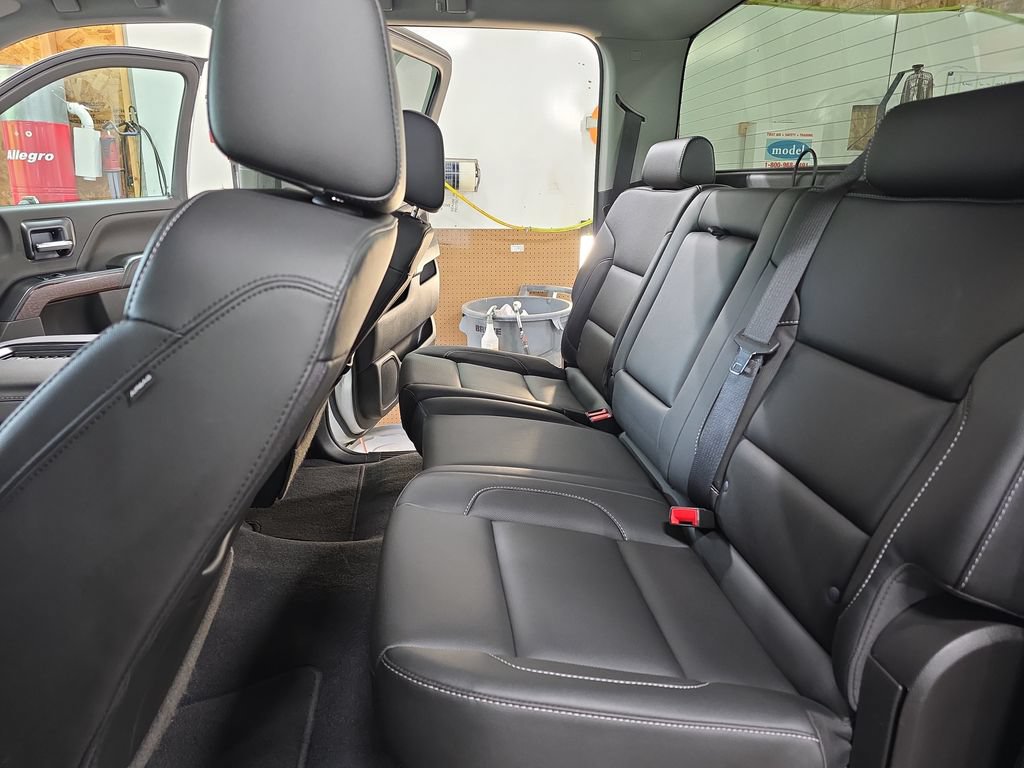 Used 2019 GMC Sierra 3500 SLT w/ Duramax Plus Package AWD/4WD image 13