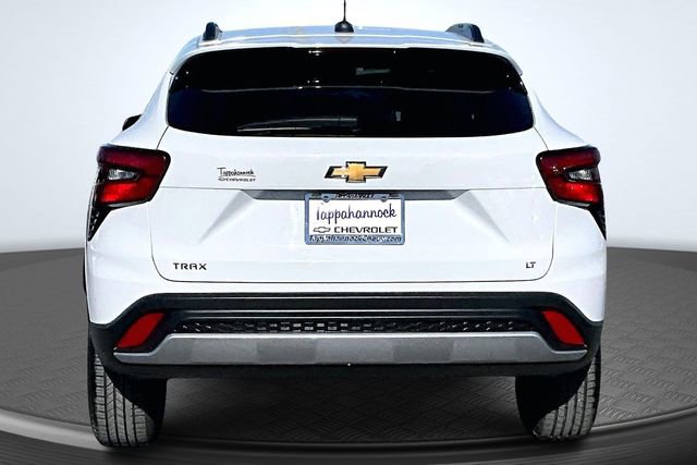 Used 2024 Chevrolet Trax LT image 5