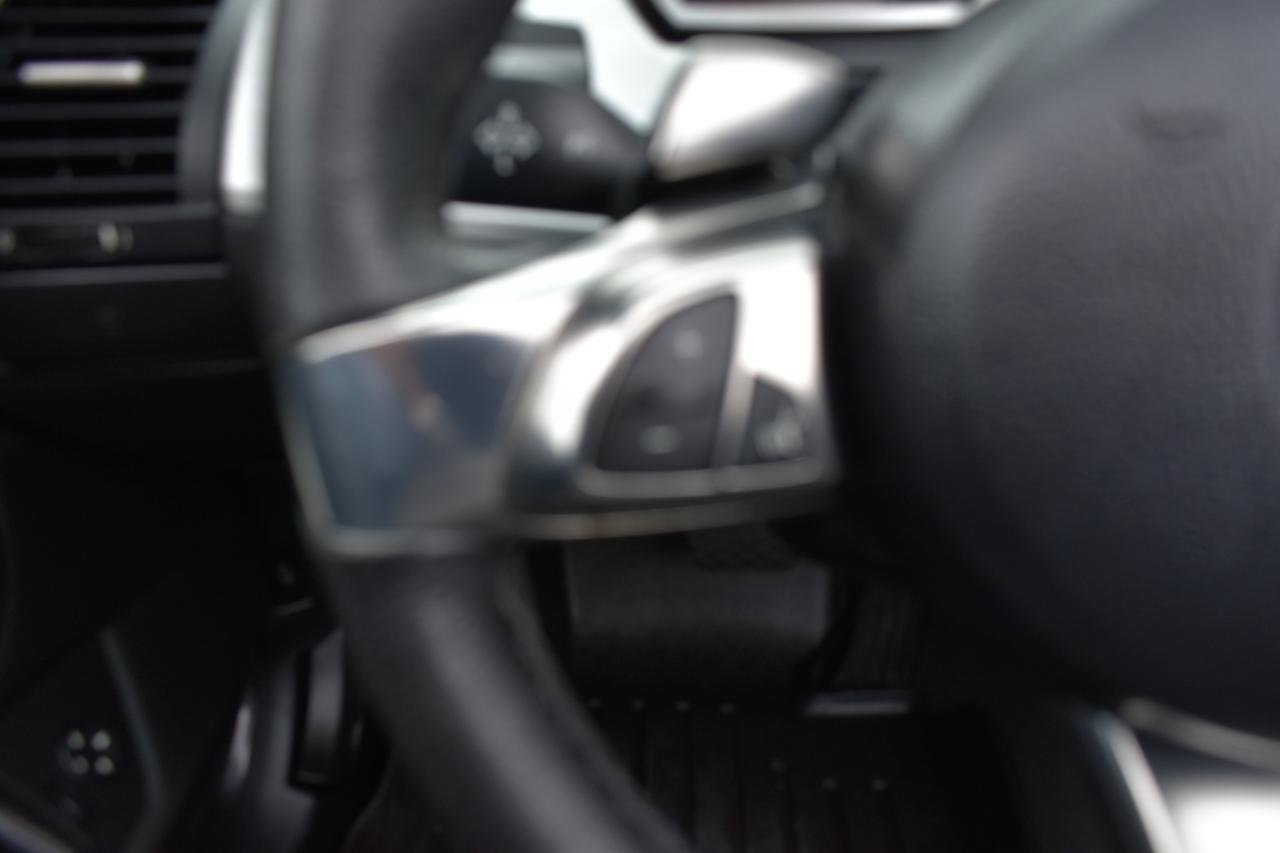 Used 2006 BMW Z4 3.0i image 21