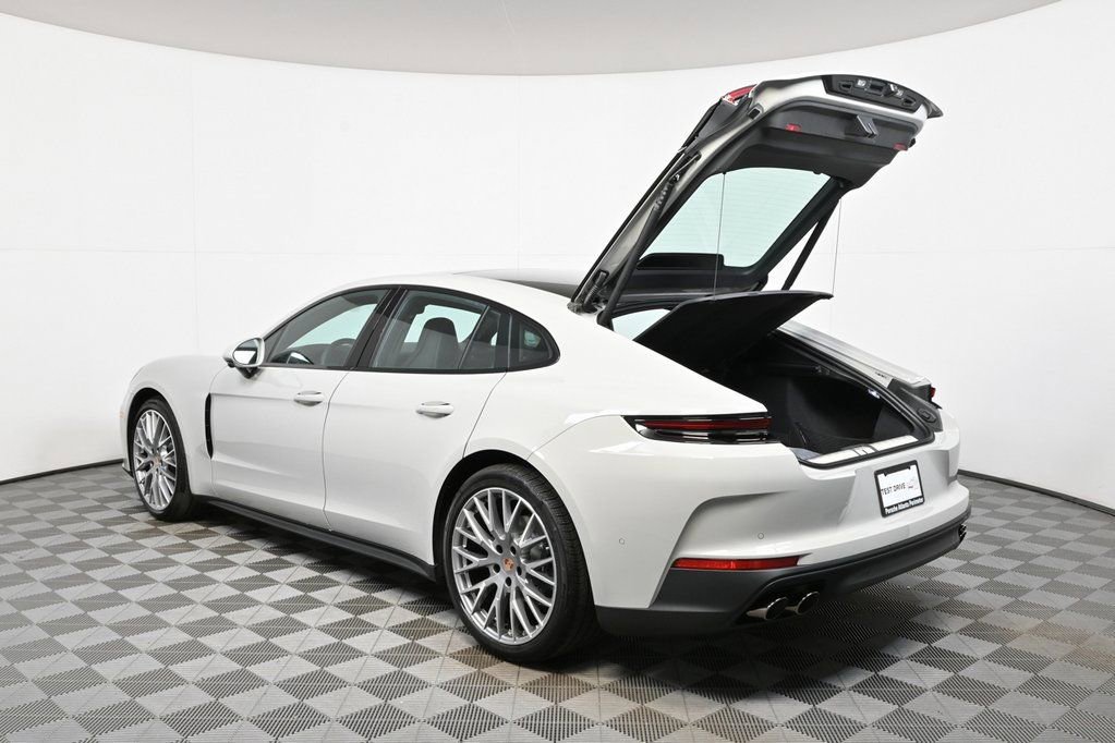New 2026 Porsche Panamera 4 image 30