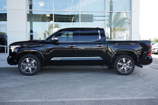 Used 2023 Toyota Tundra Capstone AWD/4WD image 5
