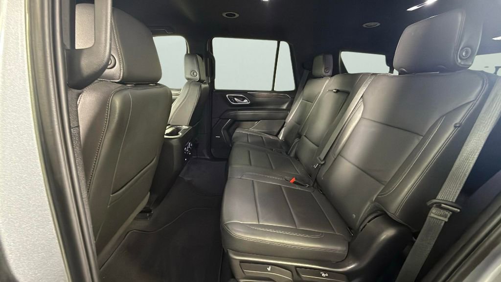 Used 2024 Chevrolet Tahoe LT AWD/4WD image 23