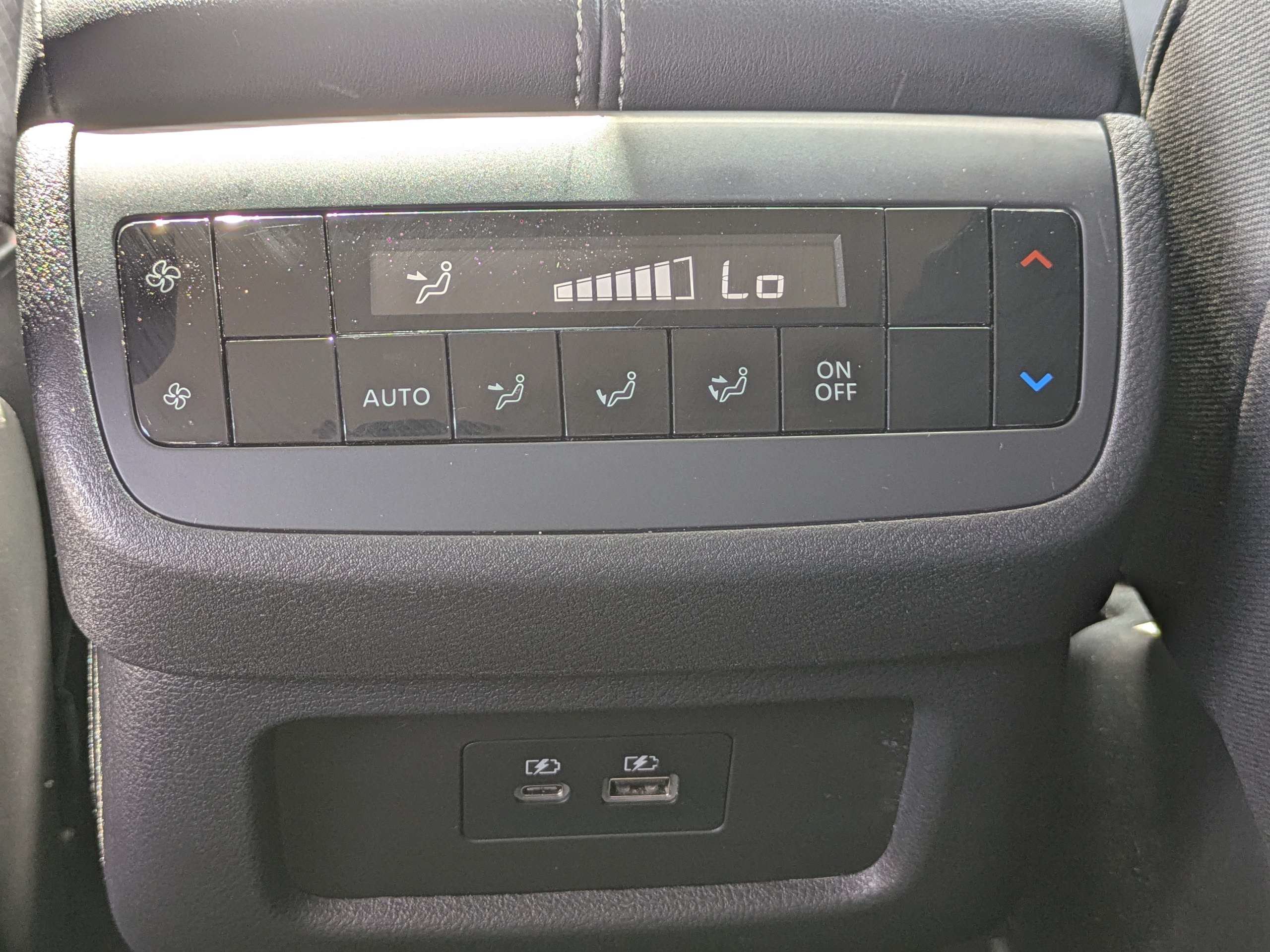Certified 2025 Nissan Pathfinder SV AWD/4WD image 17