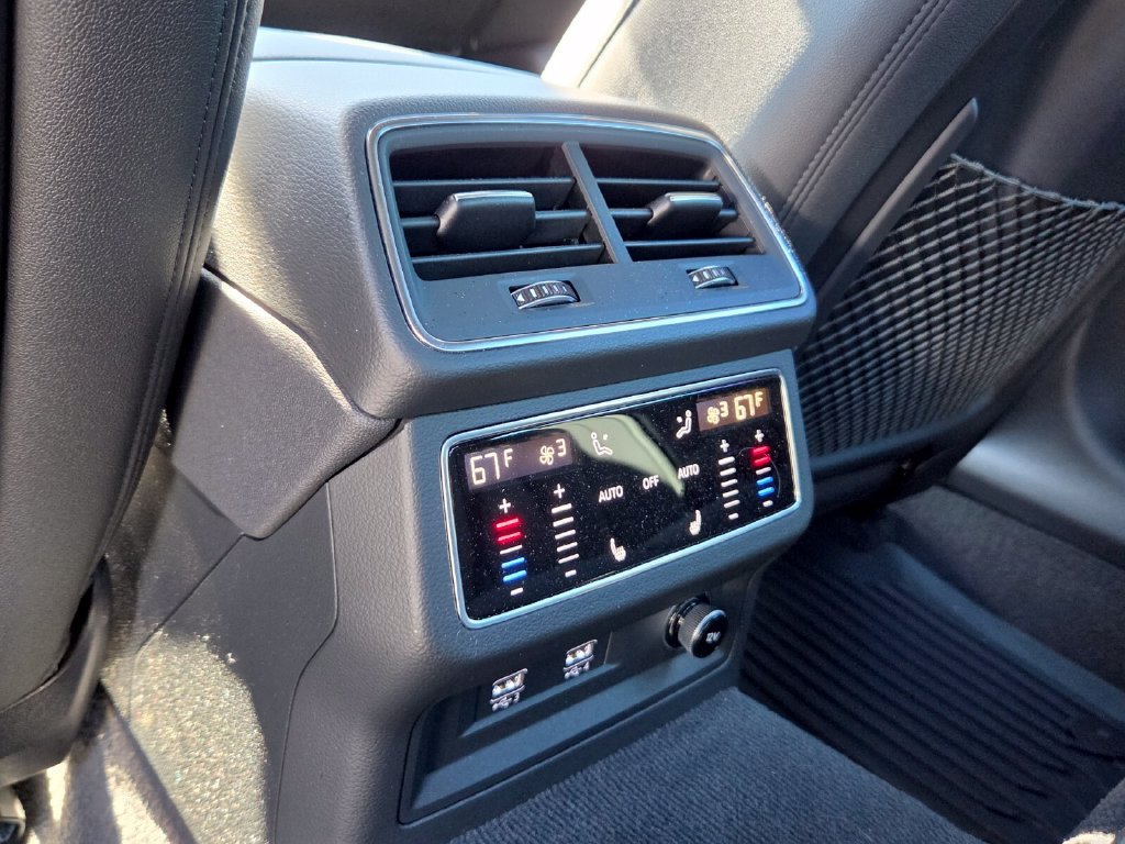 Used 2019 Audi A6 3.0T Premium Plus AWD/4WD image 14