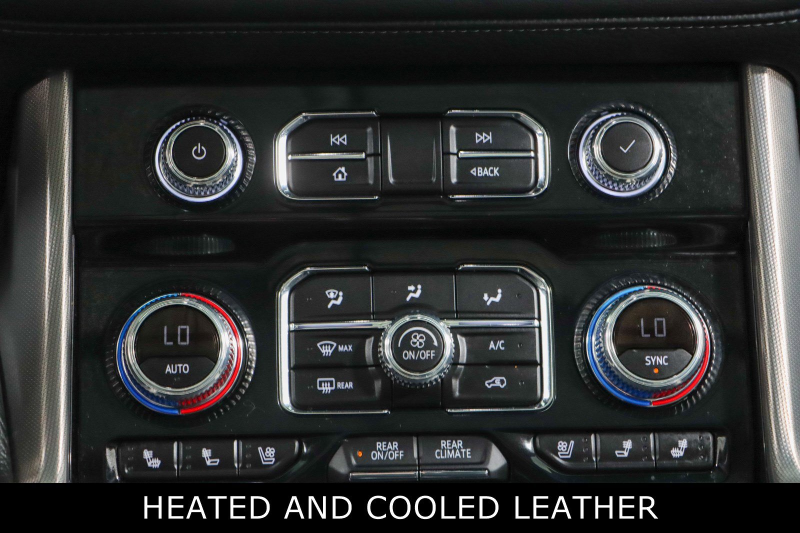 Used 2024 GMC Yukon XL Denali image 21