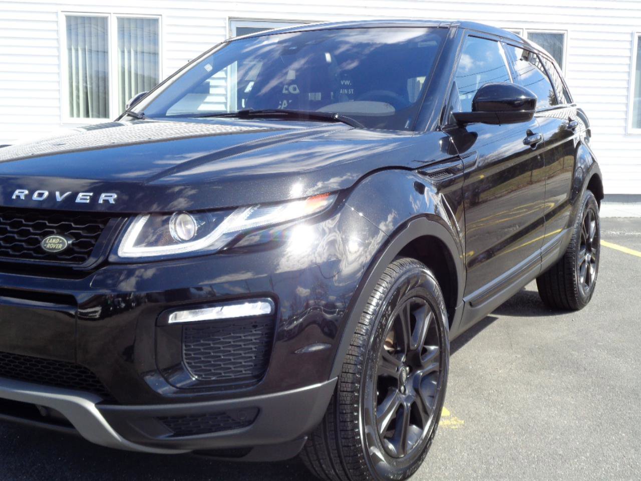 Used 2016 Land Rover Range Rover Evoque SE AWD/4WD image 19