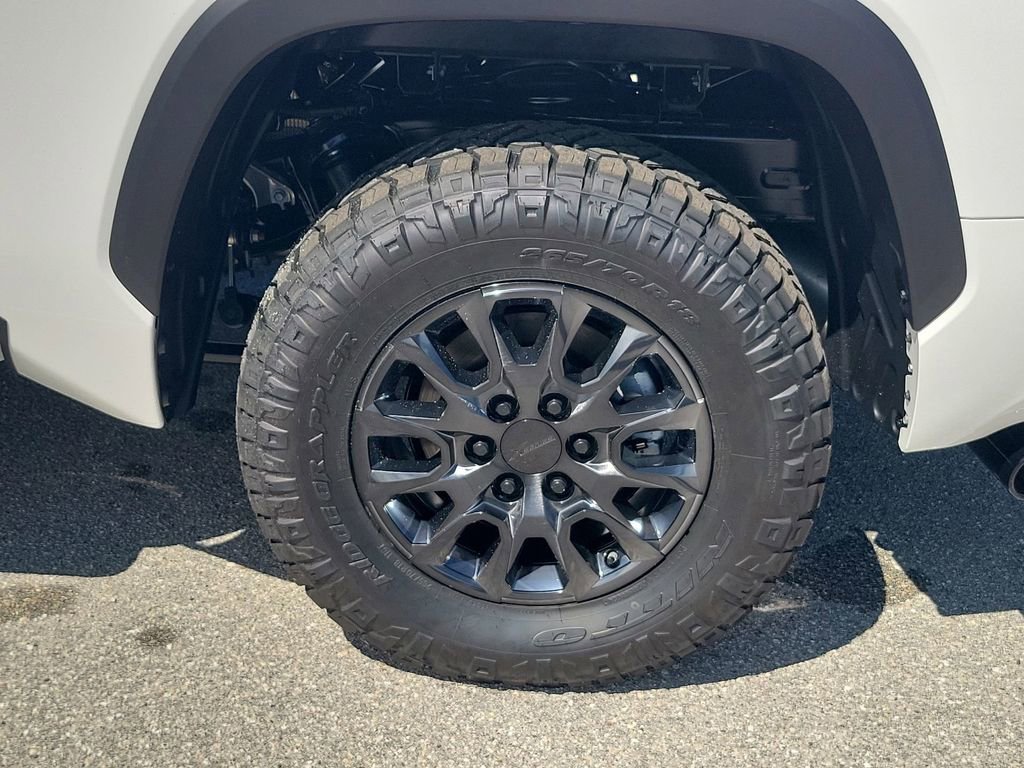New 2026 Toyota Tundra SR5 image 18