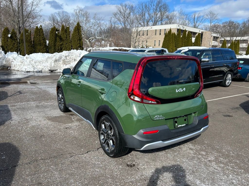 Used 2022 Kia Soul X-Line image 12