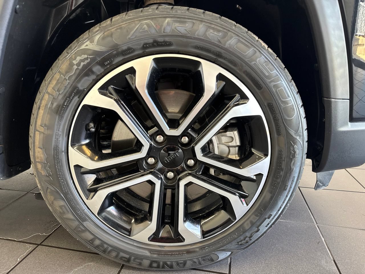 Used 2024 Jeep Compass Limited AWD/4WD image 50