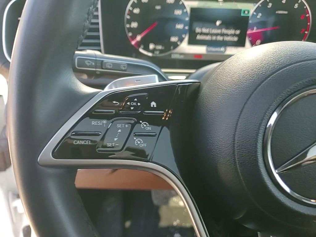 Used 2024 Mercedes-Benz GLE 350 4MATIC image 32