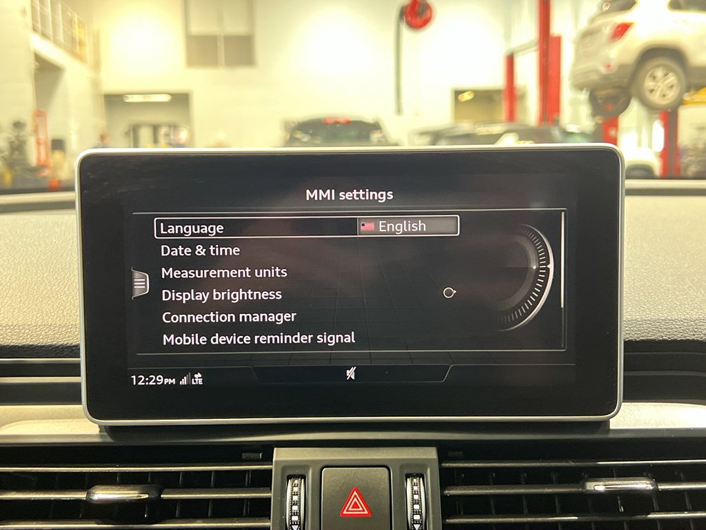 Used 2020 Audi SQ5 Prestige image 25