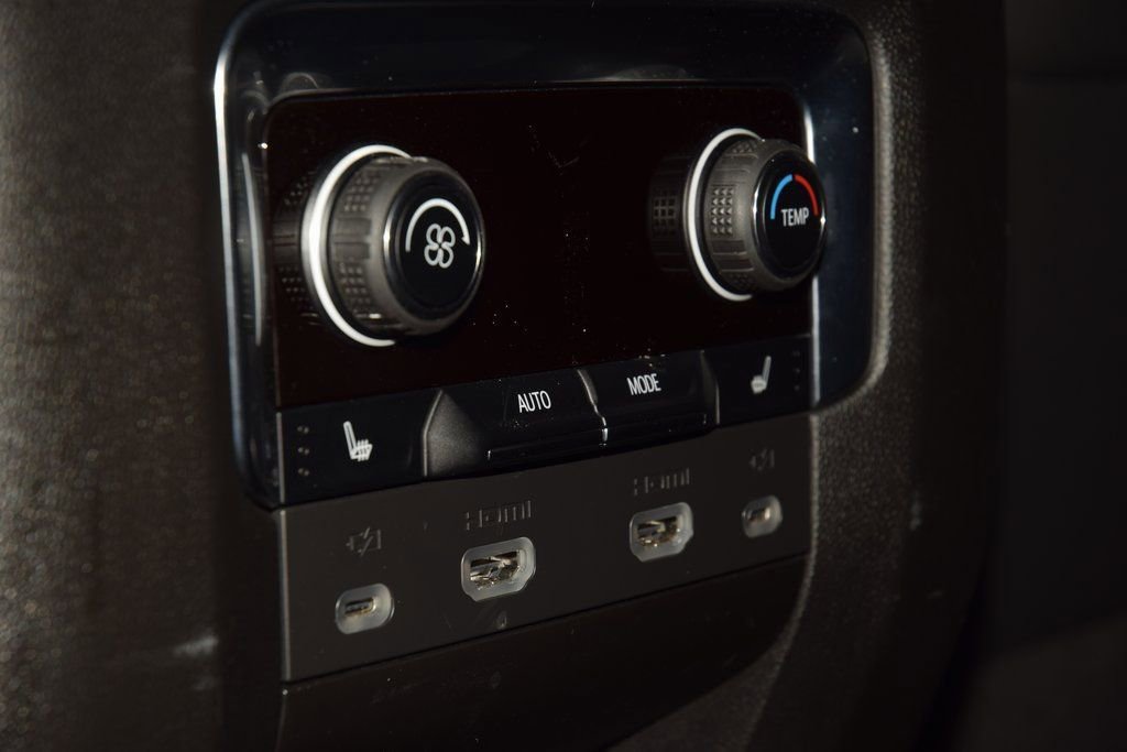 Used 2023 Chevrolet Tahoe Premier image 38